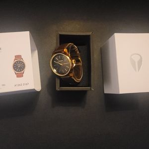 Nixon Sentry Luxe 42mm Watch